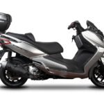 FIJACION PARA MALETA SUPERIOR SYM JOYMAX 125-i/250i/300i