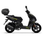 FIJACION PARA MALETA SUPERIOR KEEWAY FACT EVO 125
